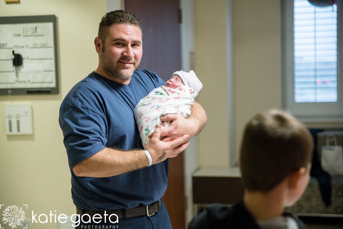 Katie Gaeta Photography, Birth Photography, Baby, Birth, Hospital Birth, Pregnant, St. Louis Birth Photography, epidural, Mercy Hospital
