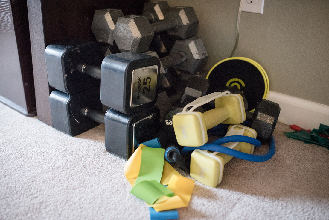 Katie Gaeta Photography St. Louis MO Documenting postpartum fitness journey