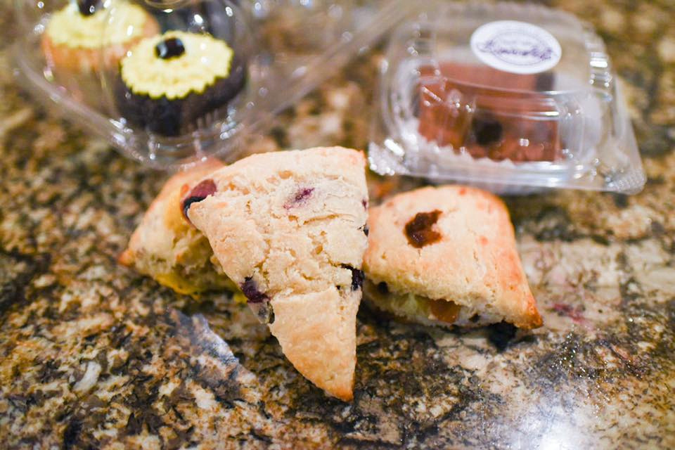 Katie Gaeta Photography Documentary Small Business Dear Diva Desserts St. Louis MO